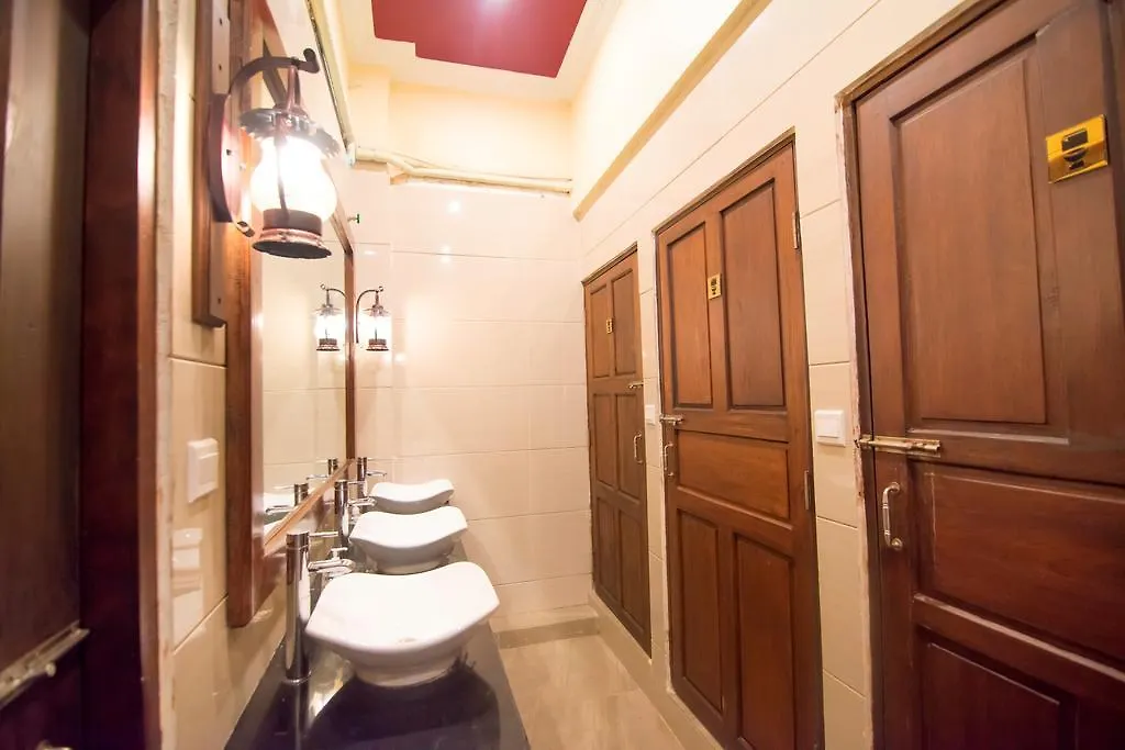 旅馆 The Willow Inn 仰光